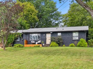 916 Mitchell Rd, Nashville, TN 37206