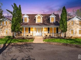 325 Matchaponix Rd, Jamesburg, NJ 08831