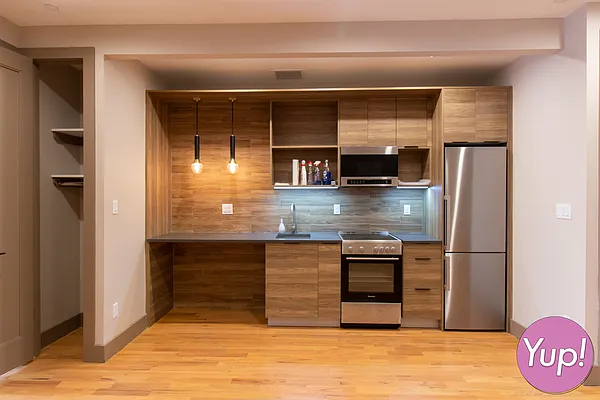 Rented by Yup Realty LLC | media 20