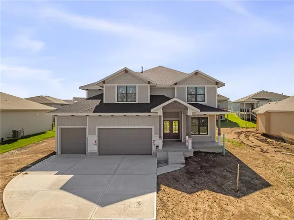 25031 W 141st St, Olathe, KS 66061