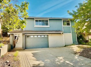 1075 Braddock Ct, Reno, NV 89503