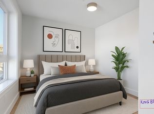 301 Border St #3, Boston, MA 02128