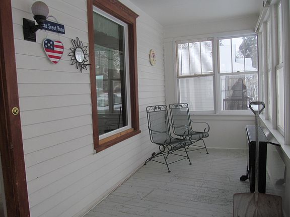 4th image of 1618 6th Ave N