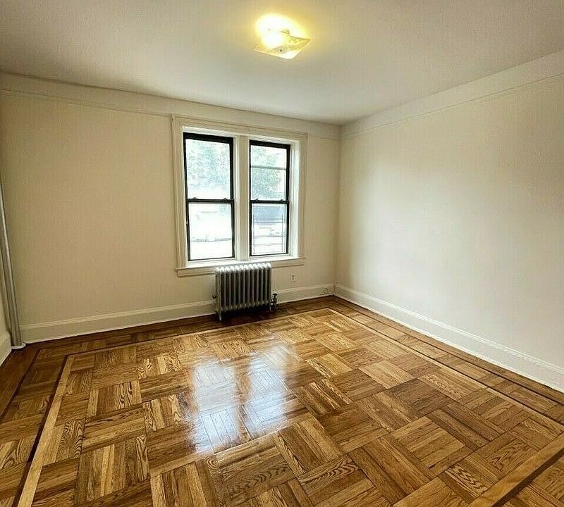 1st image of 2334 Broadway APT 1