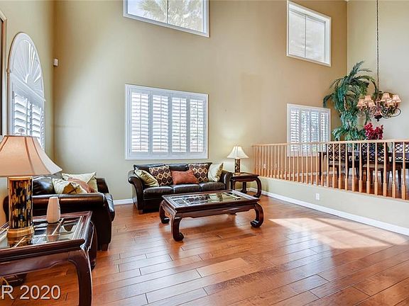 4th image of 8101 Villa De La Playa St