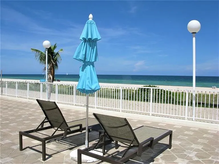 5701 Collins Avenue Cu #919 — Photo 25