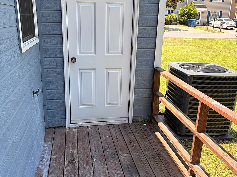 113 Willow Point Ln — Photo 10
