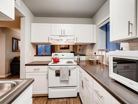 Vistas at Plum Creek ; Castle Rock, Co. Apartments