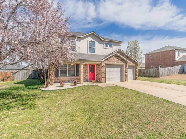 16 Daytona Dr, Cabot, AR 72023