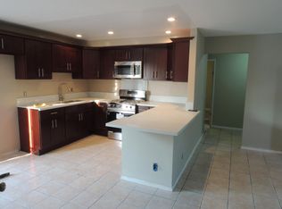 20827 Pioneer Blvd, Lakewood, CA 90715