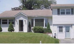 203 Wordsworth Dr, Wilmington, DE 19808