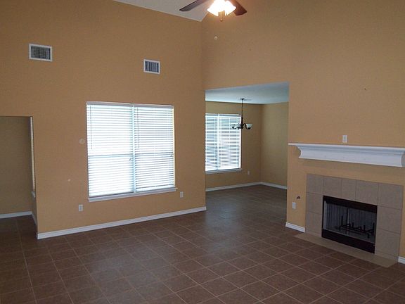 2nd image of 2107 Miana Ct