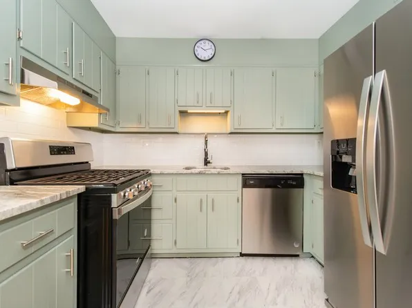 388 Morris Ave #1, Summit, NJ 07901