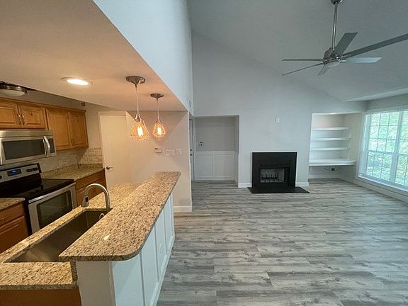 kitchen/family