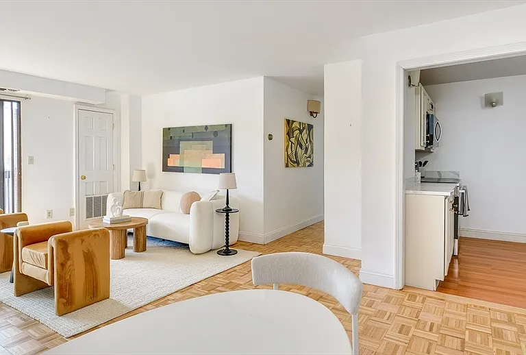 1580 Massachusetts Ave #7C — Photo 10