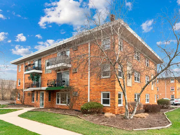 10811 S Lloyd Dr APT 10, Worth, IL 60482