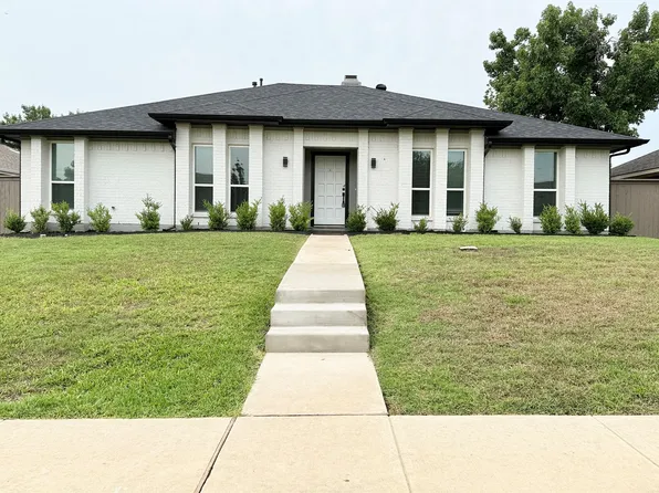 1722 Brighton Dr, Carrollton, TX 75007