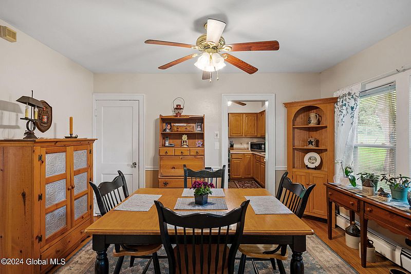 4th image of 377 South Street
