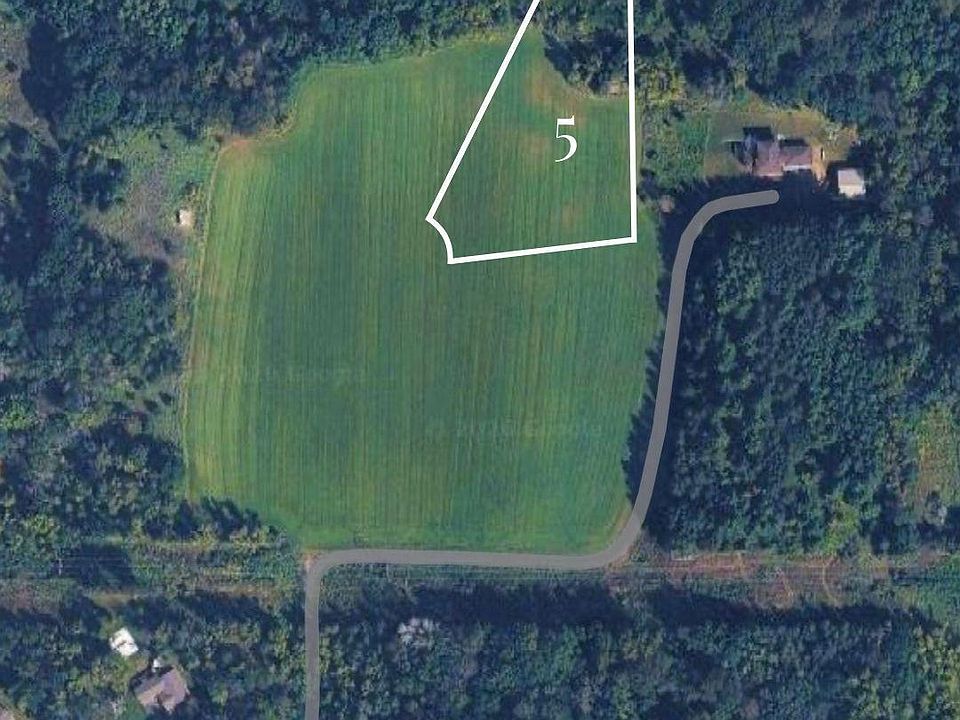 1st image of 5 Glen Oaks Dr