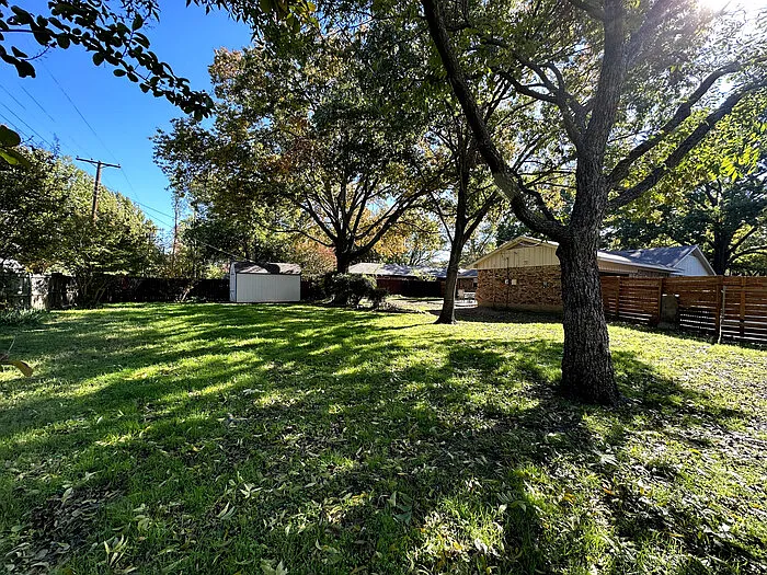 408 Mimosa Dr — Photo 29