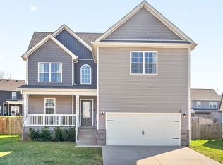 1096 Eagles View Dr, Clarksville, TN 37040