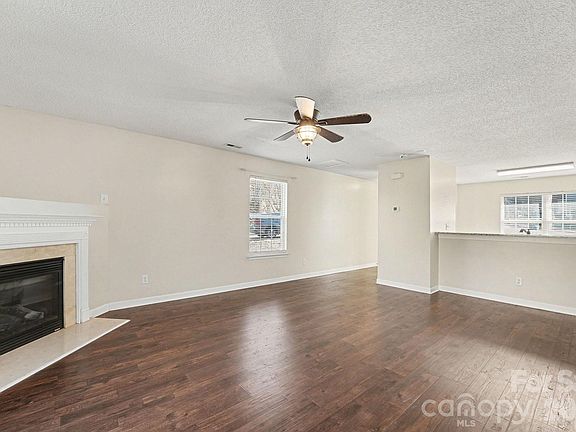 2nd image of 534 Canopy Ct