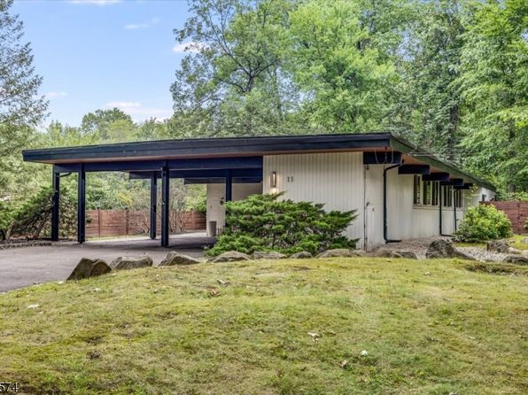 11 Fern River Rd