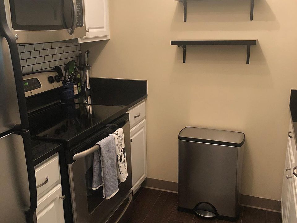 1st image of 1024 N Utah St APT 218