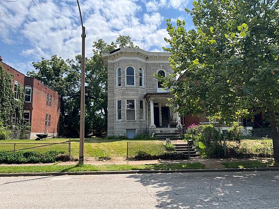2nd image of 5174 Kensington Ave