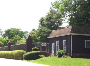 107 Georgetown Dr, Athens, GA 30605