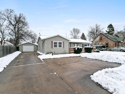 137 HAZEL STREET, Neenah, WI, 54956