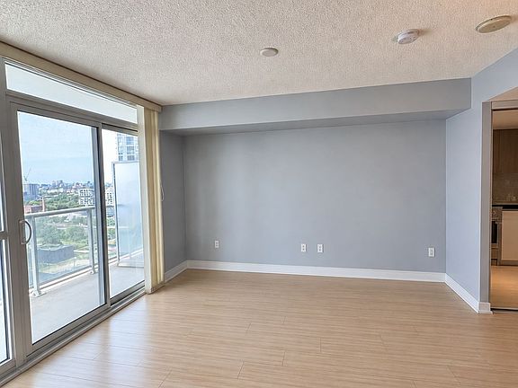 4th image of 75 Queens Wharf Rd W #2509