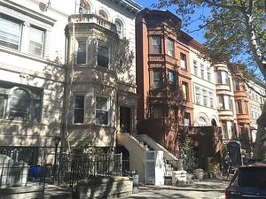 Rented by Lang Realty LLC | media 28