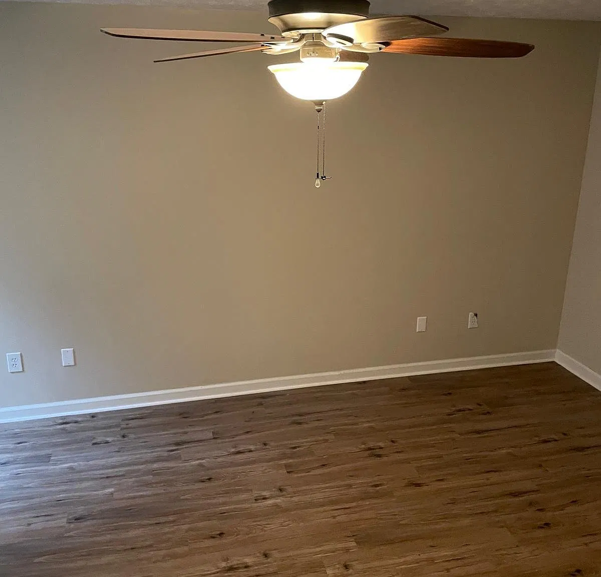 Master Bedroom & Bathroom /Fall Promo! (Lawrenceville) 1br / 1ba Available — Photo 2