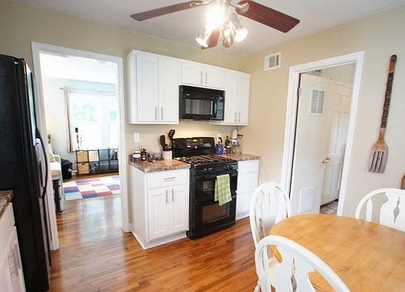 5th image of 3543 N 47th Ave