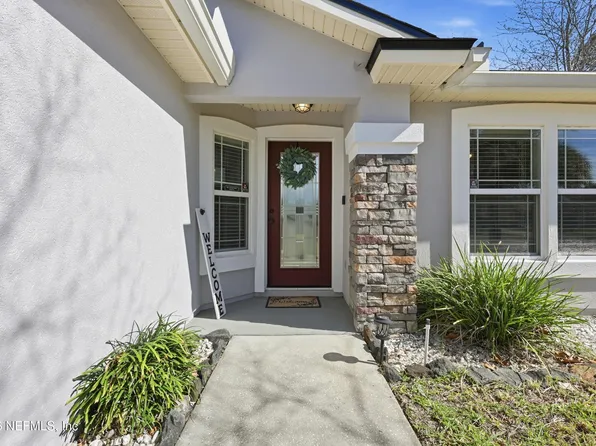 100 N ABERDEENSHIRE Drive, St. Johns, FL 32259