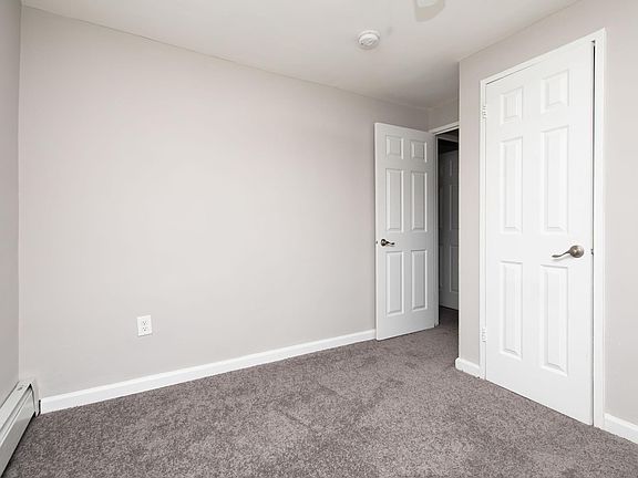 4th image of 355 North St #65ff1d562