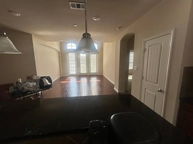 950 Henderson St #1320 — Photo 4