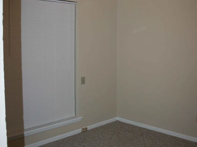 107 Willow Ln #A — Photo 5