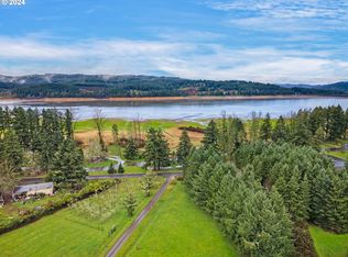 75107 Tara Ln, Cottage grove, OR 97424