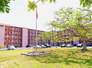 4111 Lake Bayshore Dr #408, Bradenton, FL 34205