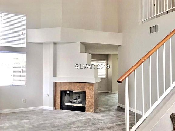 2nd image of 7920 Cadenza Ln