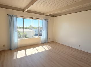 2016 Red Rose Way #26-4, Santa Barbara, CA 93109