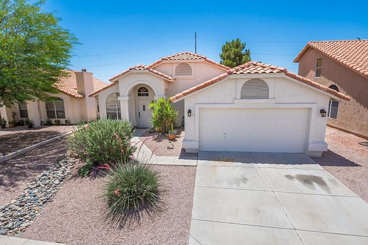 1st image of 1627 E Windsong Dr