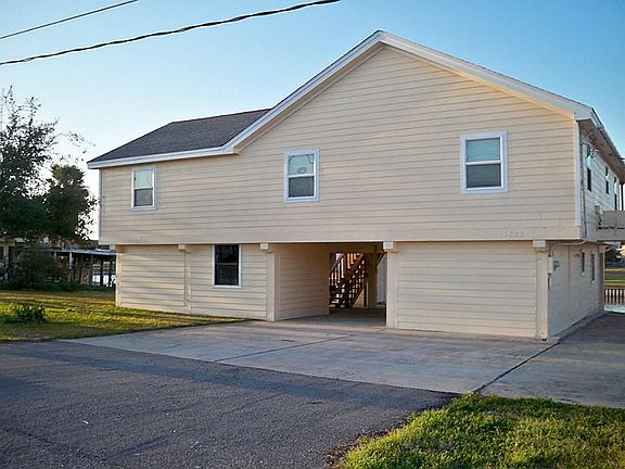 2nd image of 1623 Blue Water Dr
