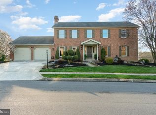 6336 S Powderhorn Rd, Mechanicsburg, PA 17050