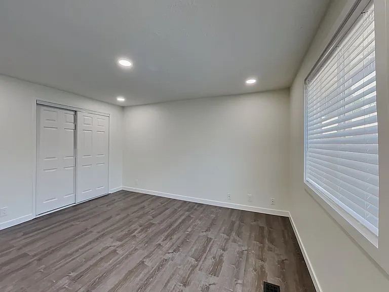 20710 SW Jay St — Photo 19