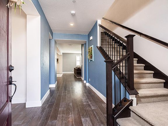 4th image of 566 Verona Cir