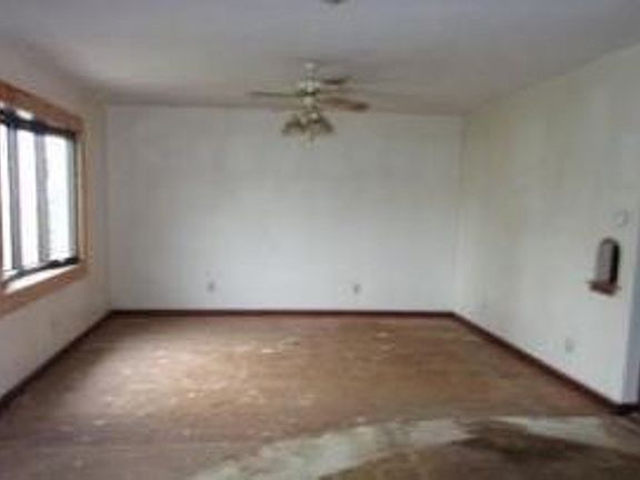 Additional Living Room