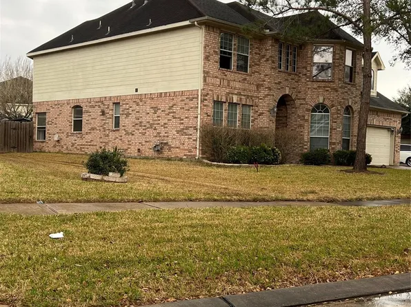 1202 Blue Leaf Dr, Richmond, TX 77469